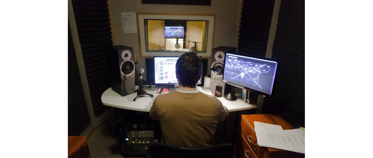 Surdotulkošana tiešajā ēterā