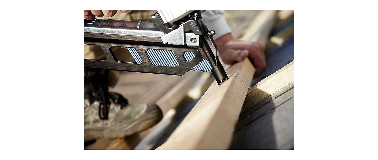 Woodworking, metalworking, sale of construction and service accessories