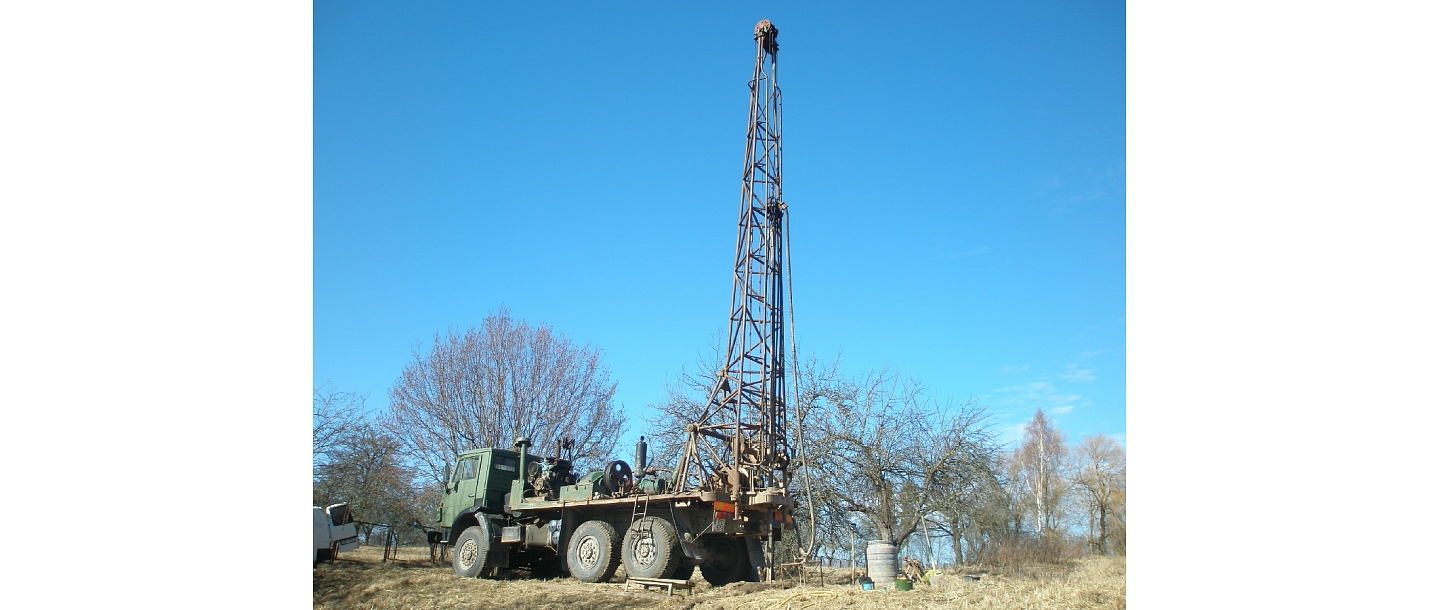Installation of wells in Kurzeme