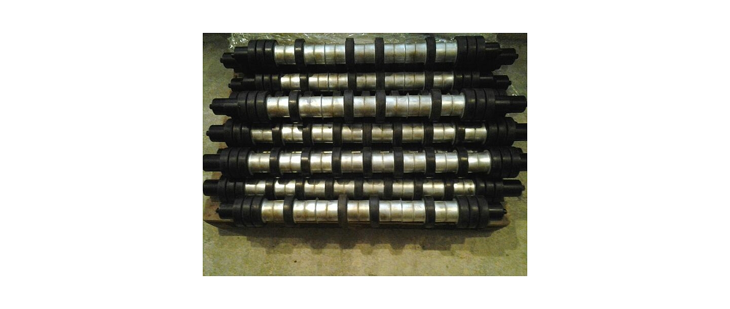 Rubber rings and rollers