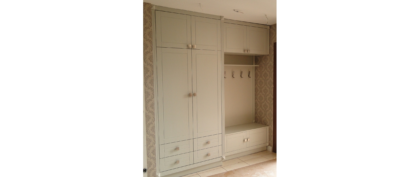 Entrance hall furniture