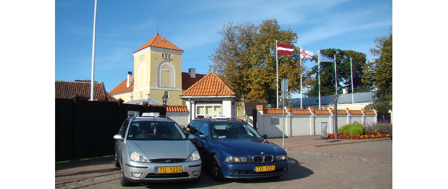 Taxi from Ventspils to Kuldiga, Liepāja, Riga