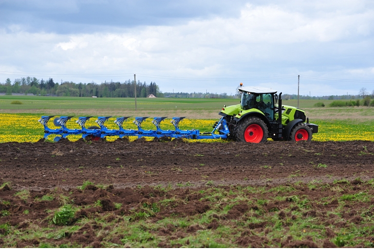 Lemken plows
