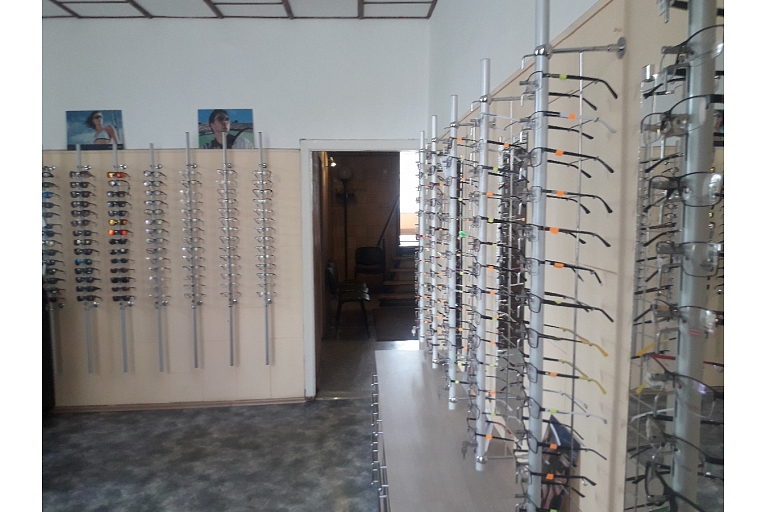 Optikas salons Madona