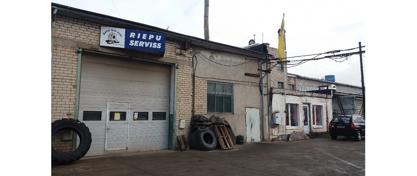 Tukuma riepu serviss, Riepu serviss Tukumā