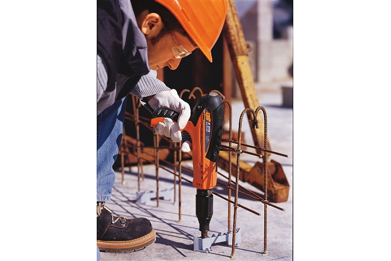 Tool shop, after-sales service and maintenance
