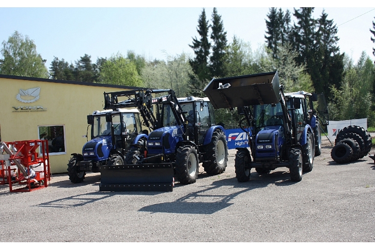 Tractor equipment in Talsi region