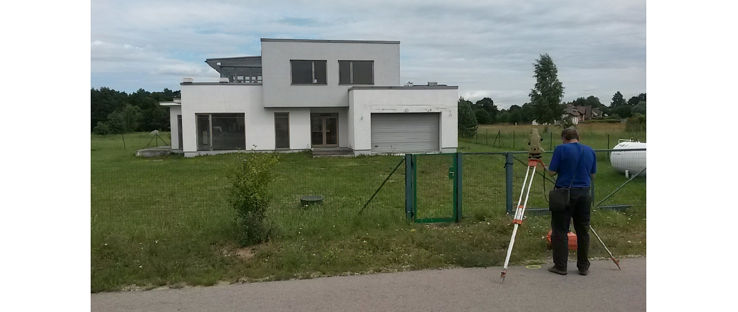 Performance measurements of buildings