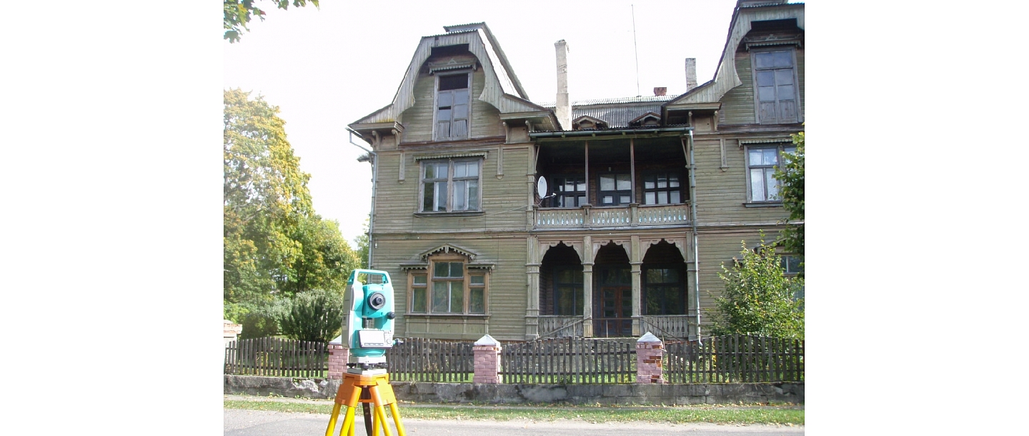 Performance measurements of buildings