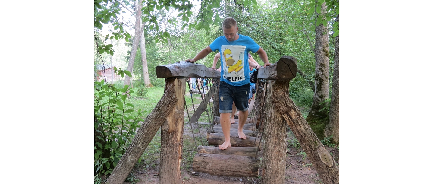 Barefoot trail