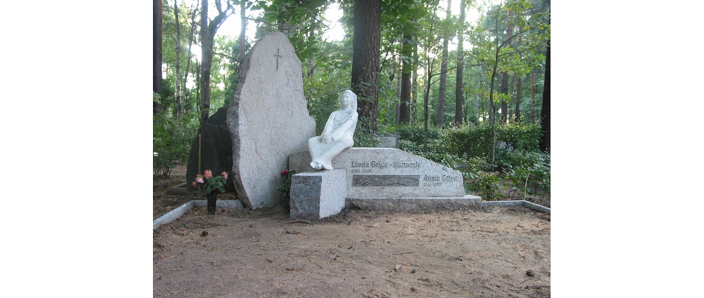 Beautiful grave monuments