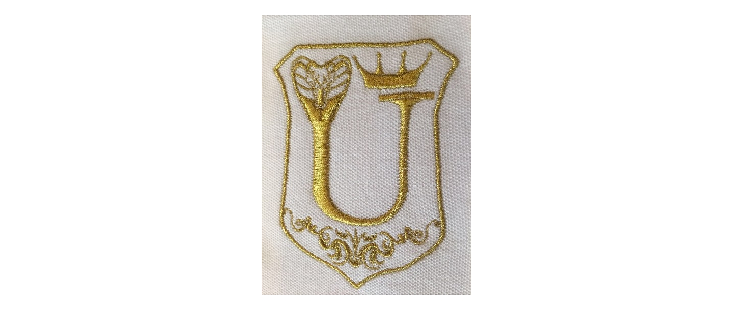 Embroidery with metallic gold threads