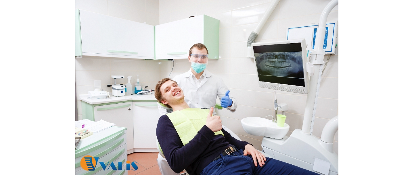 Therapeutic dental treatment is the most common type of dental health service