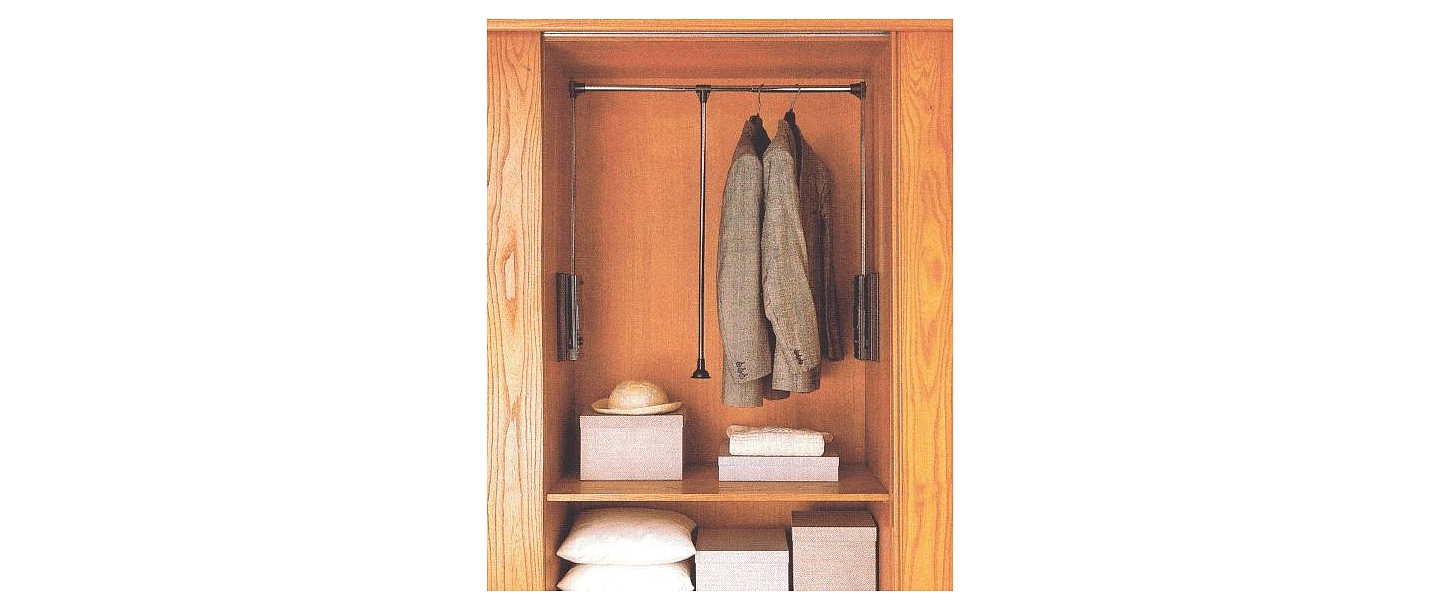 Clothes lift