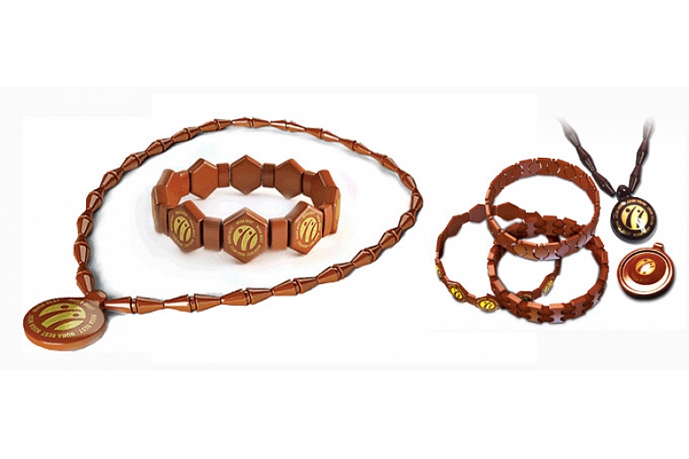Nougat Best accessories, beads, healing ornament