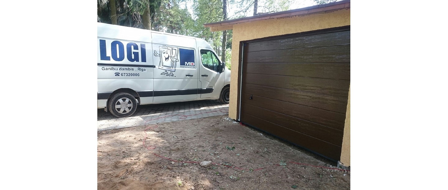 Garage doors in Ogre