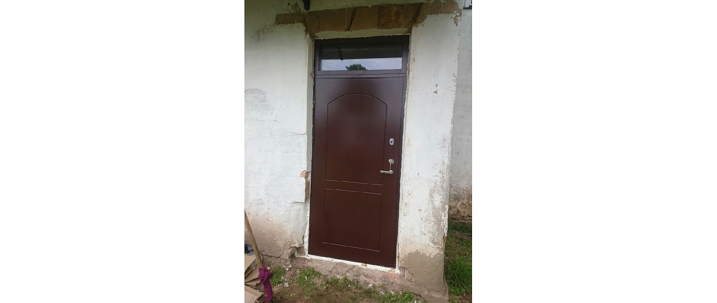 Metāla durvis Valmiera