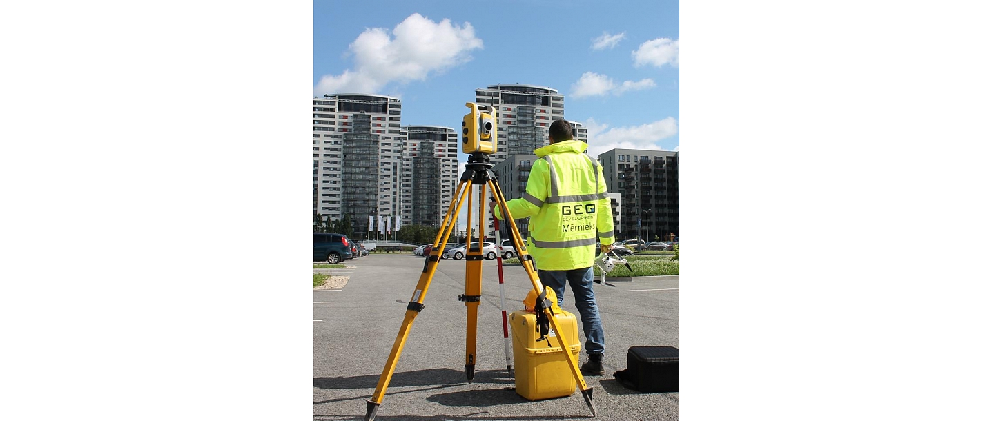 Topographical plan development