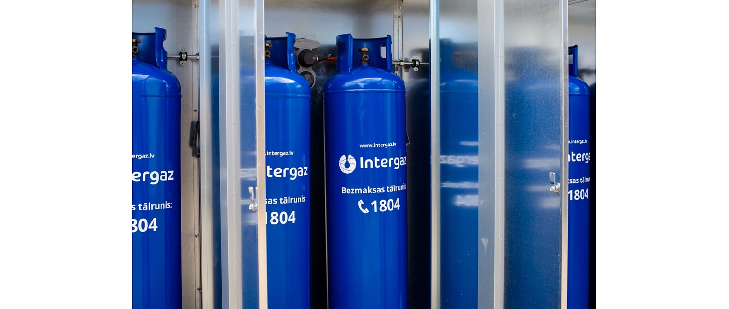 Gas cylinder heating system