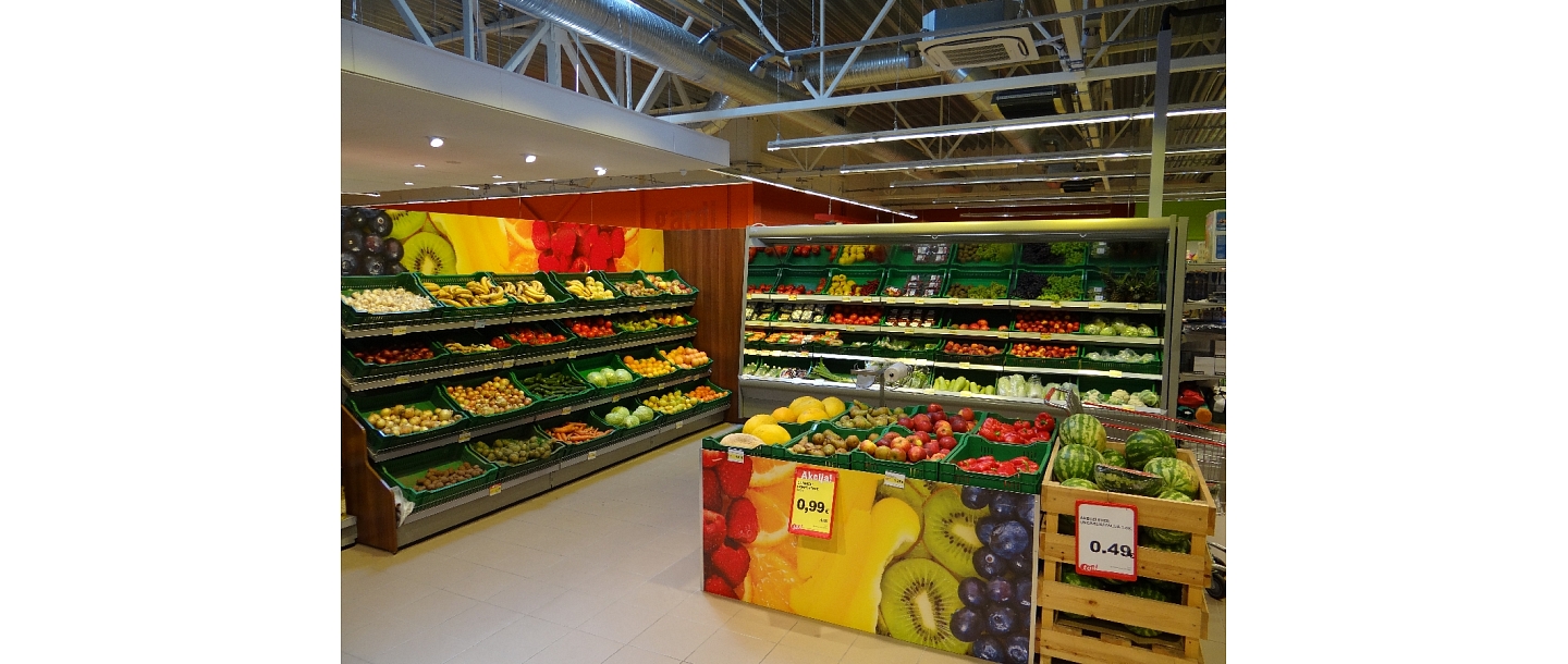 Shop stands LUNING SHOP FITTING