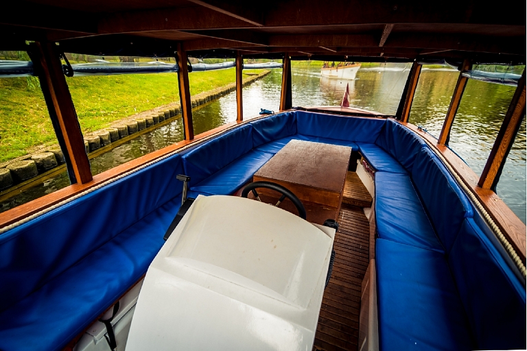 Canal boat ARABELLA