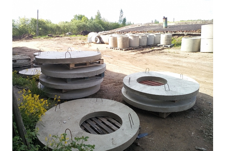 Concrete rings in Latgale