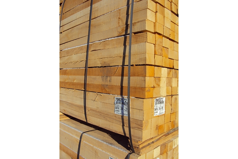 Dried sawn timber