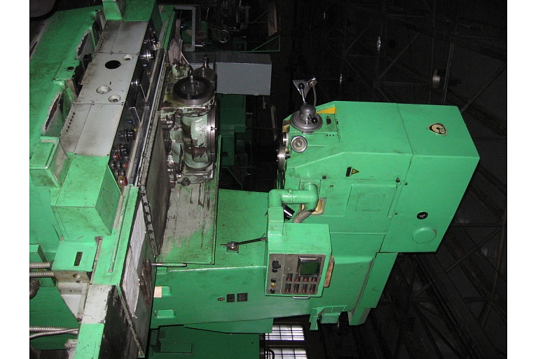 Flat part grinding