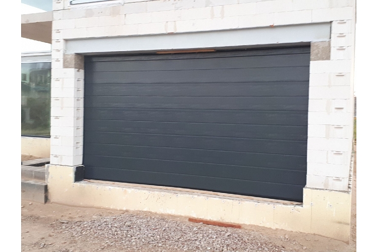 Garage in Valmiera