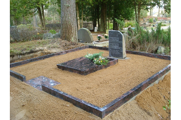 Grave care, improvement