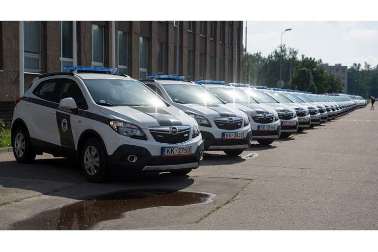 Opel Amserv Krasta policijas auto