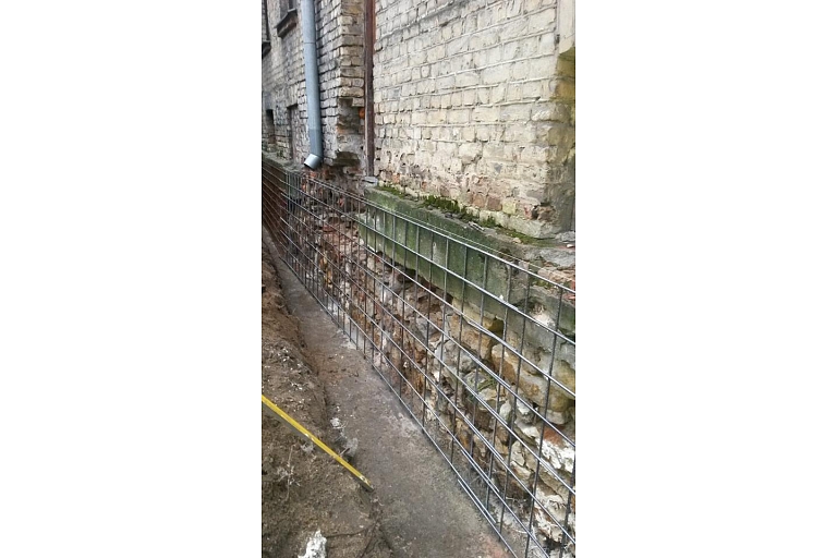 Pamatu betonēšana un stiprināšana