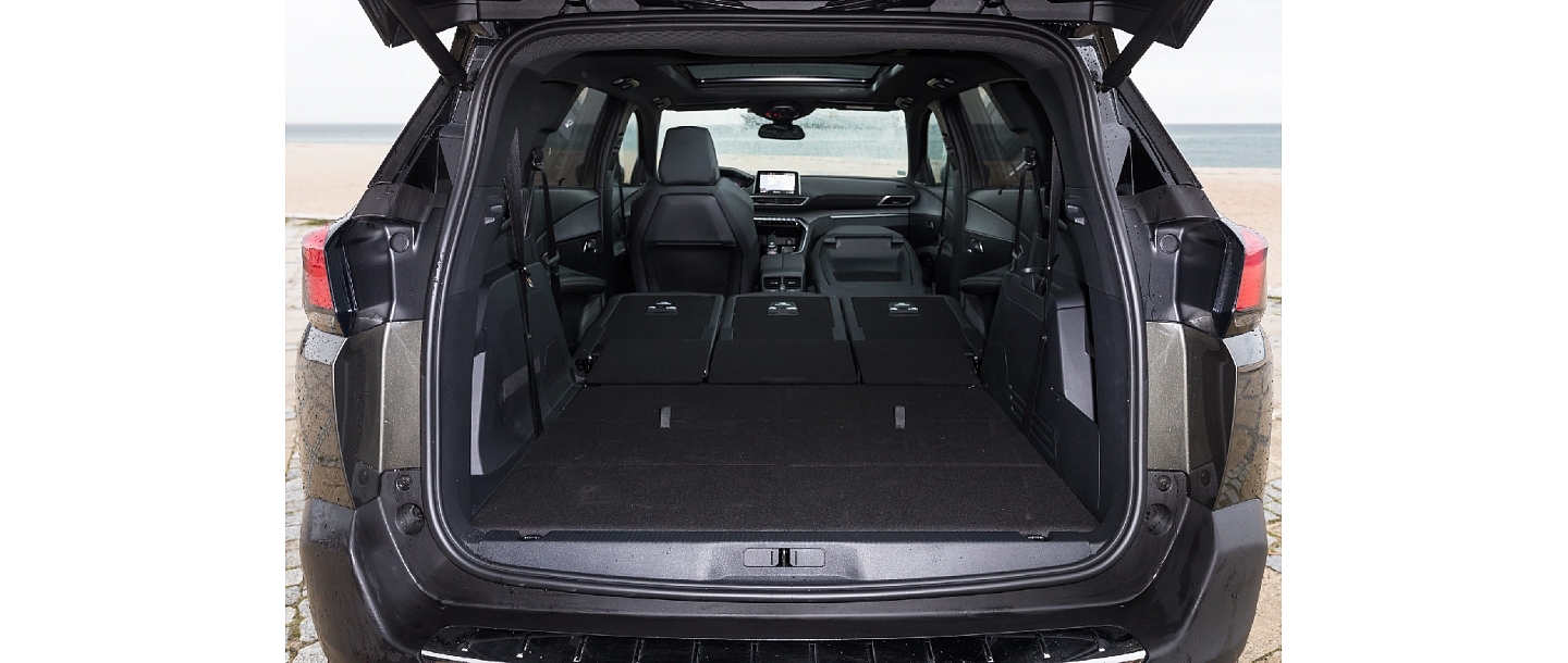 Peugeot krosovers x jauna automašīna Amserv Krasta