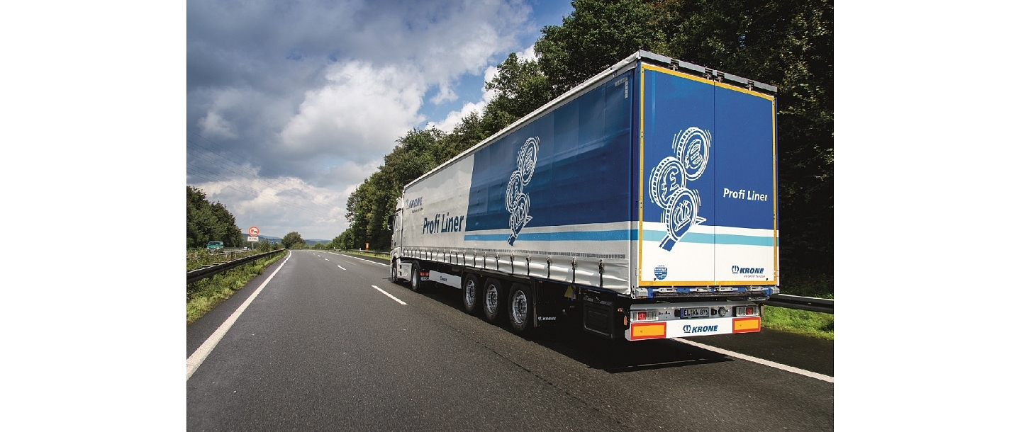 Scanbalt trailer Krone Scanbalt new and used curtainsider platforms container chassis refrigerators semi-trailers trailers rental trade warranty service spare parts