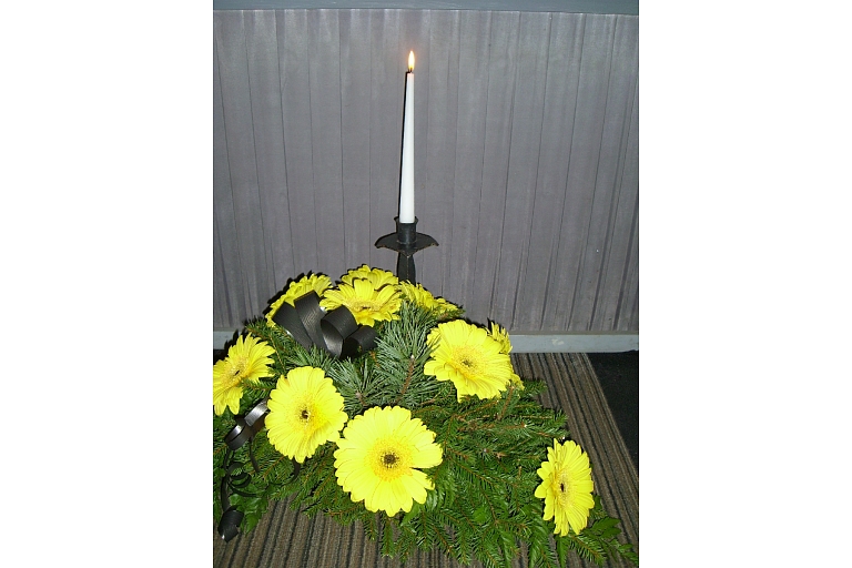 Sēru floristika, ziedi, vainagi
