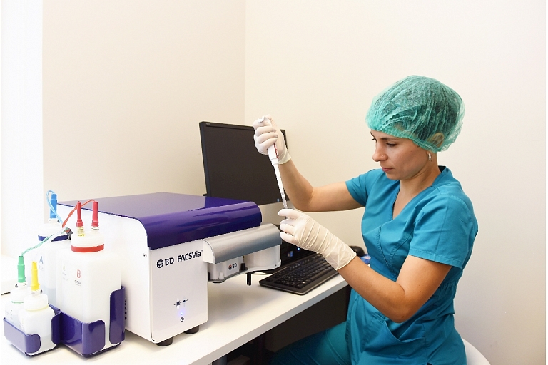 Stem Cell Center Laboratory Specialist