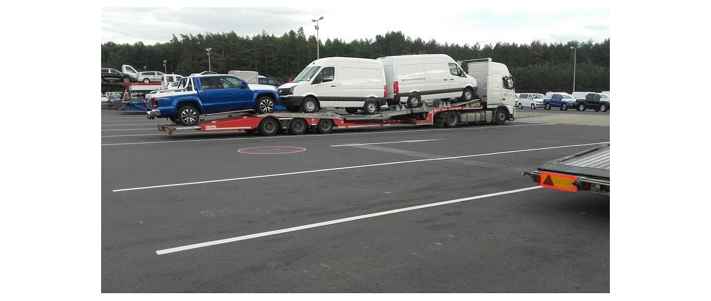 Auto transportēšana ar treileriem