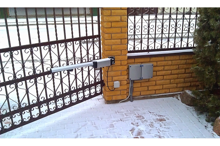 Vārtu automātika
