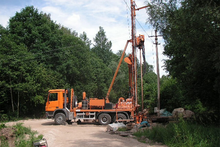 Well drilling and installation