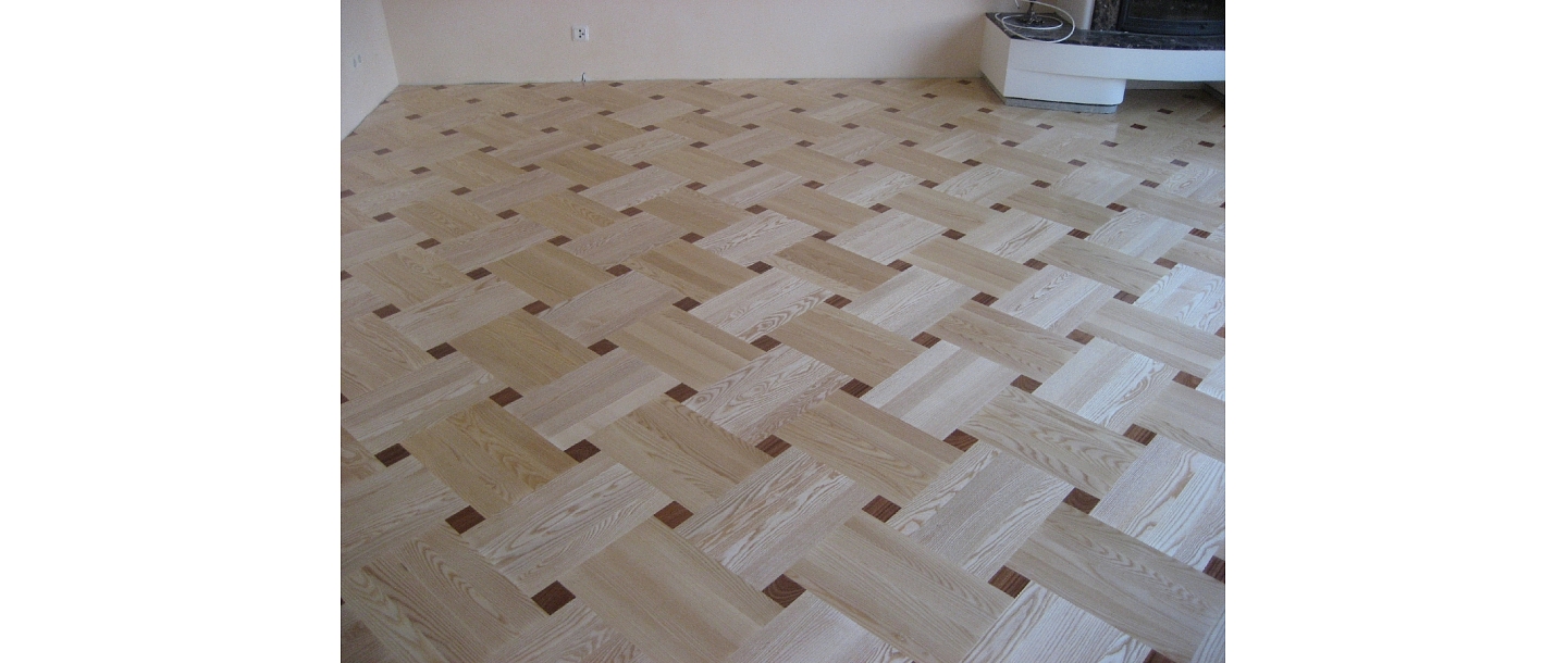 Floors according to customer wishes and order