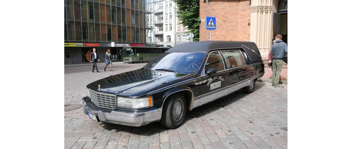 Funeral transport