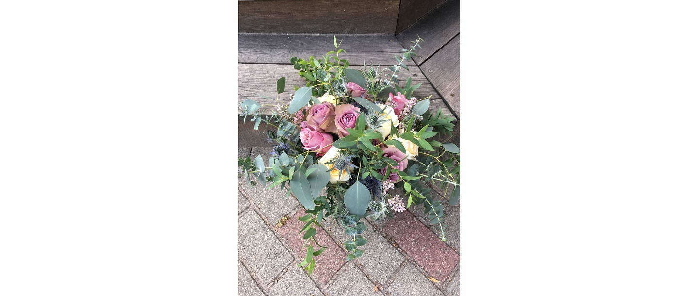 Ziedi, pušķi, floristika