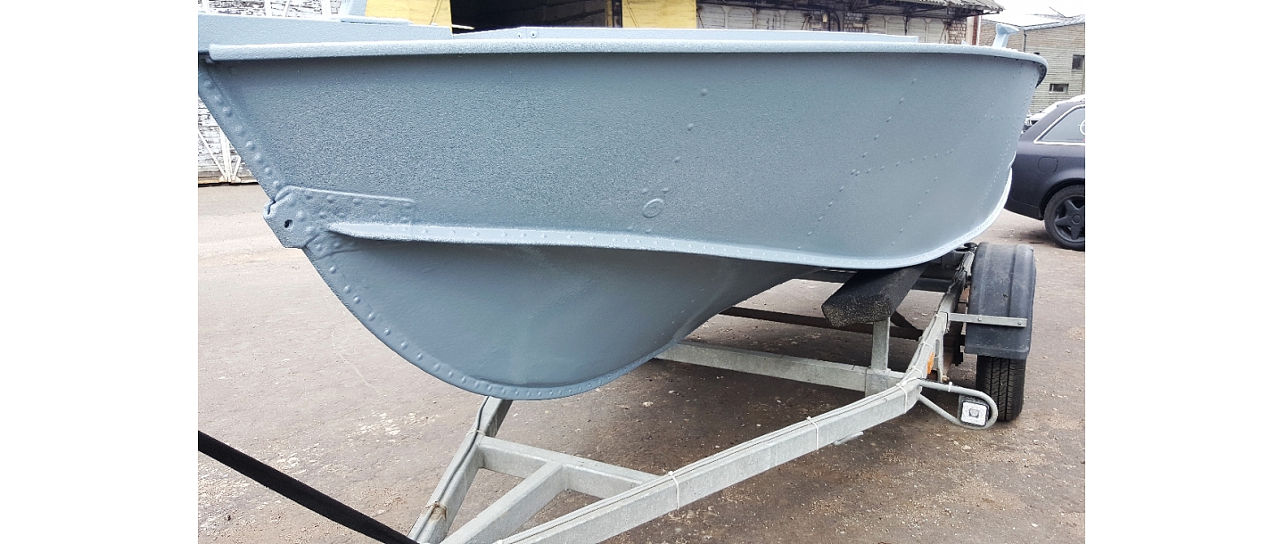 Spray polyurethane coating