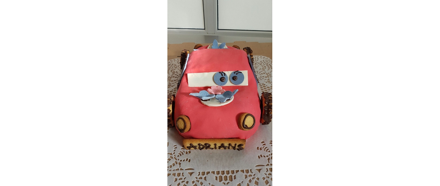 Cake car shape