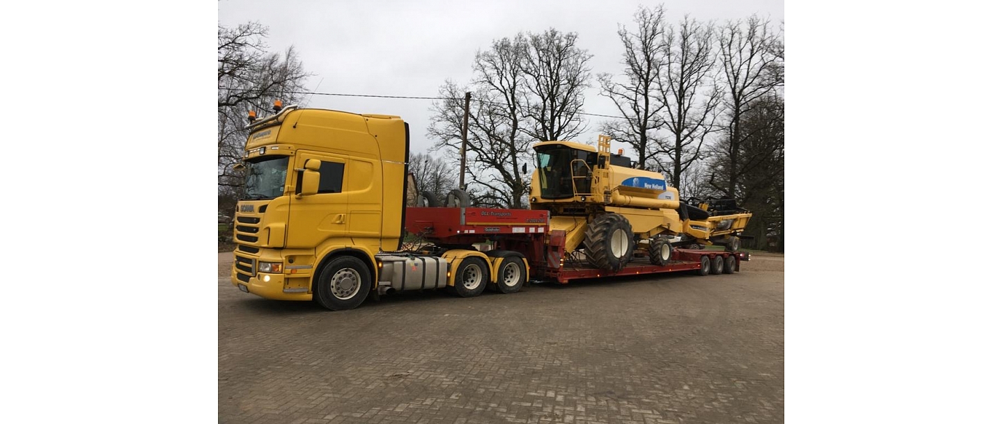 Oversized cargo transportation