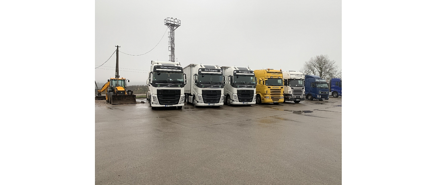 Oversized cargo transportation