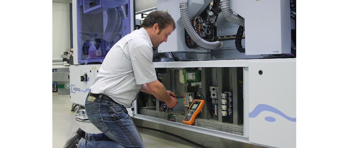 Equipment service and repair, delivery of spare parts