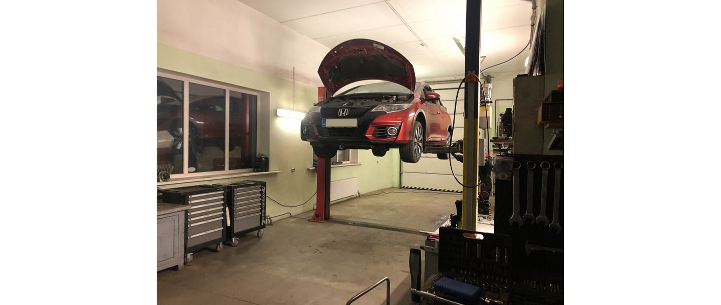 Car service in Ādaži