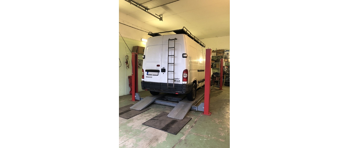 Repair and maintenance of commercial vehicles up to 5 tons in Ādaži