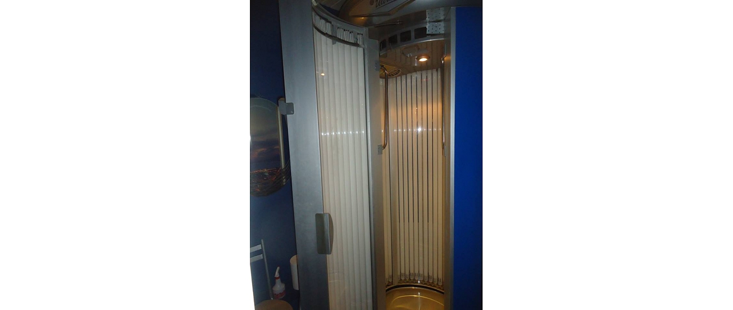 Ultra Tan Solarium